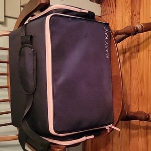 Mary Kay Insulated travel carrying case